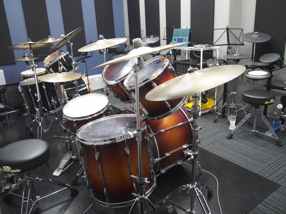 大東楽器（株）寝屋川店_2