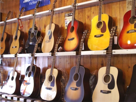 第一楽器株式会社　八戸ノ里店_1