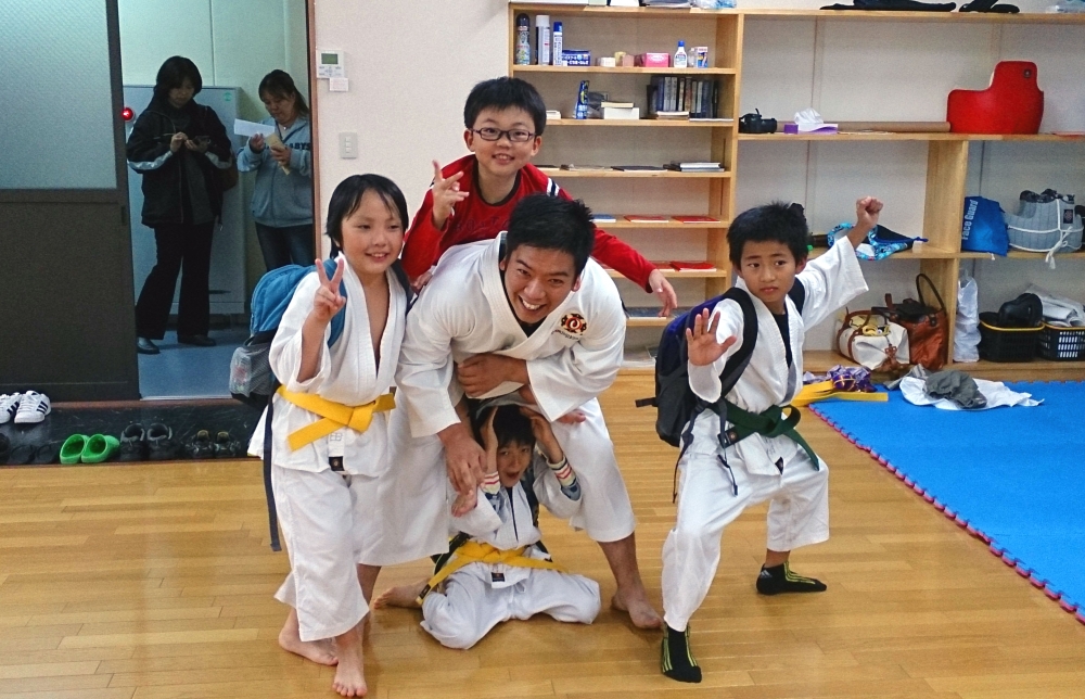 少林寺拳法　東大阪孔舎衙道院