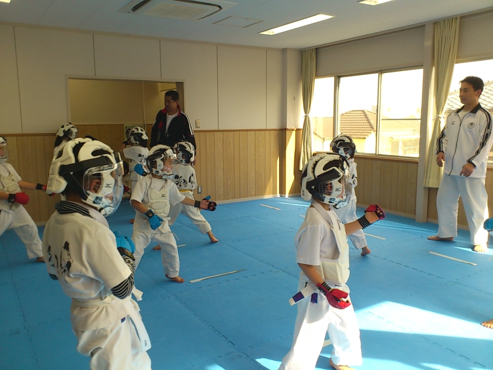 空手教室 川畑派拳聖会 灘支部