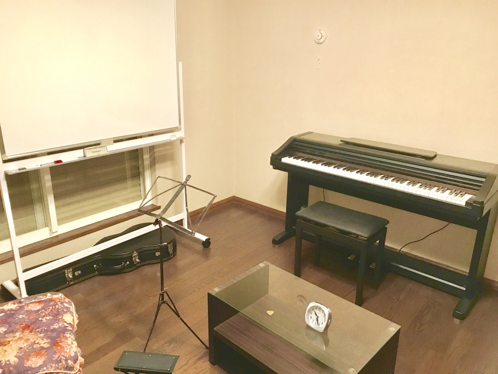 Arko ウクレレ・ギター教室_1