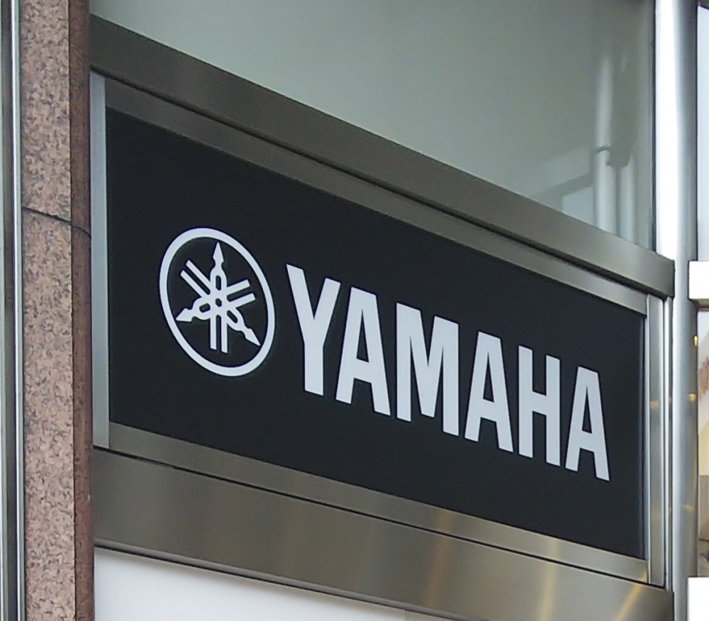 株式会社ヤマハミュージックリテイリング神戸店 弦楽器・ギター