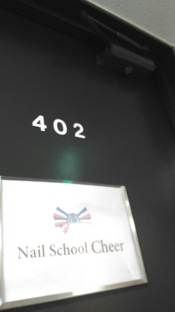 ネイルスクール・チアー（Ｃｈｅｅｒ）