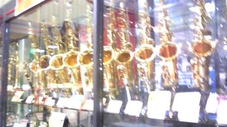 島村楽器株式会社_2